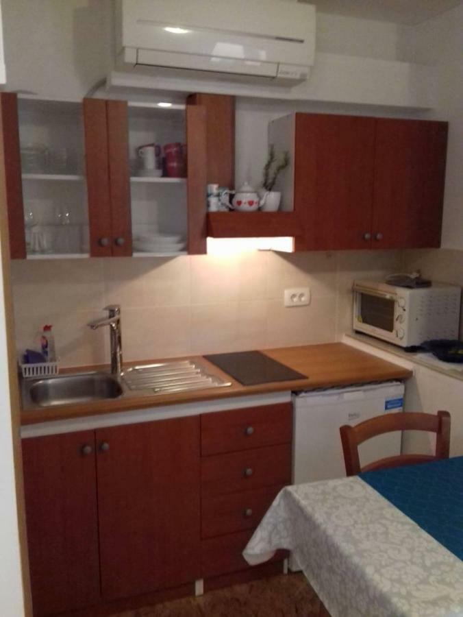 Ferienwohnung Vse Kontenti Koper Exterior foto