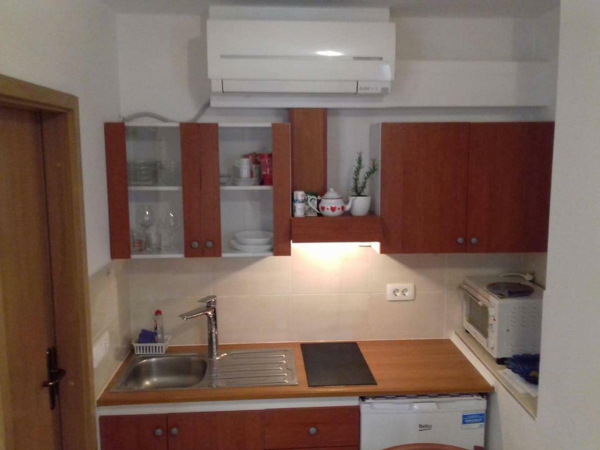 Ferienwohnung Vse Kontenti Koper Exterior foto