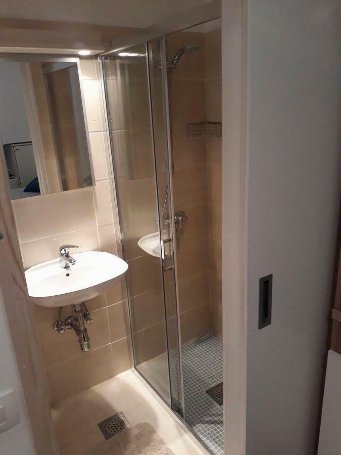 Ferienwohnung Vse Kontenti Koper Exterior foto