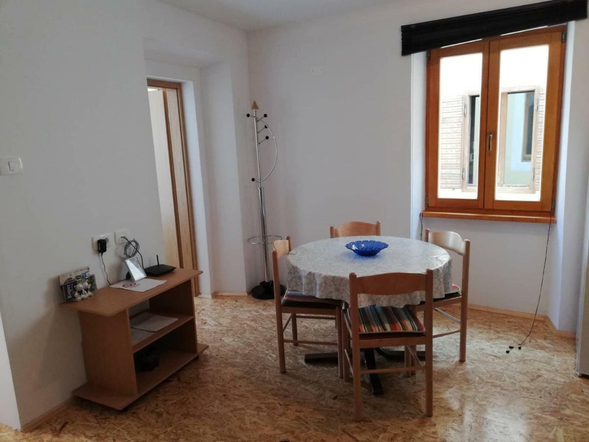 Ferienwohnung Vse Kontenti Koper Exterior foto